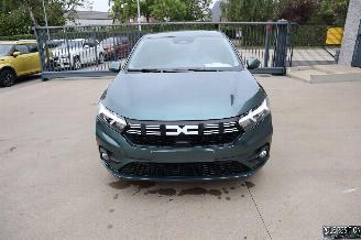 Coche accidentado Dacia Sandero 1.0 BENZ 2025/10