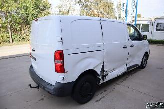 Opel Vivaro 2.0 CDTI picture 3