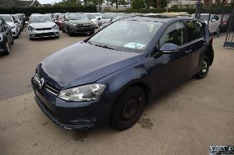 Volkswagen Golf 1.6 TDI picture 6