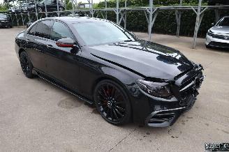 damaged passenger cars Mercedes E-klasse 220 CDI 2018/4