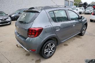 Dacia Sandero 0.9 BENZ picture 3