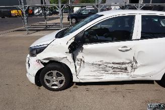 Kia Picanto 1.0 BENZ picture 7
