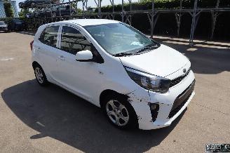 Kia Picanto 1.0 BENZ picture 3