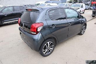 Peugeot 108 1.0 BENZ picture 3