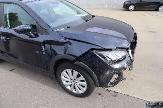 Seat Arona 1.0 BENZ picture 9