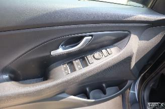 Hyundai I-30 1.0 HYBRIDE picture 8