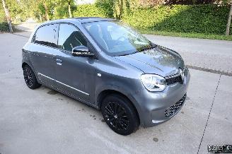 Voiture accidenté Renault Twingo 1.0 BENZ 2022/5