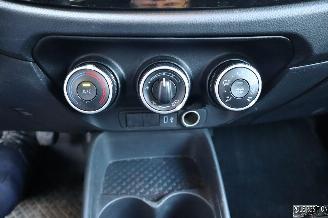 Toyota Aygo 1.0 BENZ picture 13