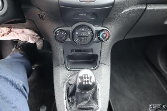 Ford Fiesta 1.0 BENZ picture 15