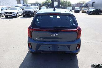 Kia Picanto 1.0 BENZ picture 5