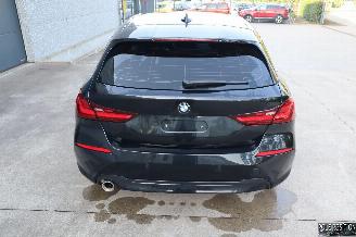 BMW 1-serie I picture 5