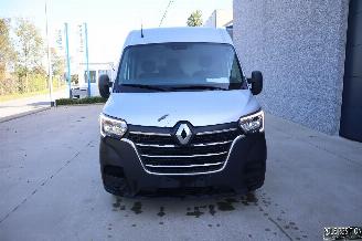 damaged passenger cars Renault Master 2.3 DCI 2020/12