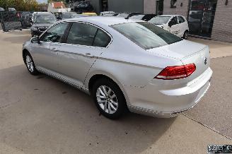 Volkswagen Passat 1.6 TDI picture 5