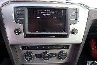 Volkswagen Passat 1.6 TDI picture 17