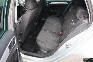 Volkswagen Golf 1.2 BENZ picture 14