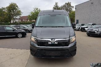 damaged passenger cars MAN TGE 3,5T 4X4 2023/10