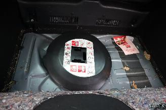 Renault Clio 0.9 BENZ picture 17