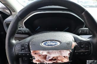 Ford Focus 1.0 BENZ picture 18