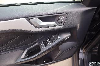 Ford Focus 1.0 BENZ picture 14