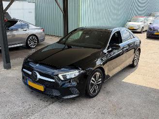 Voiture accidenté Mercedes A-klasse Sedan Automaat Sfeerverlichting Nap 2021/4