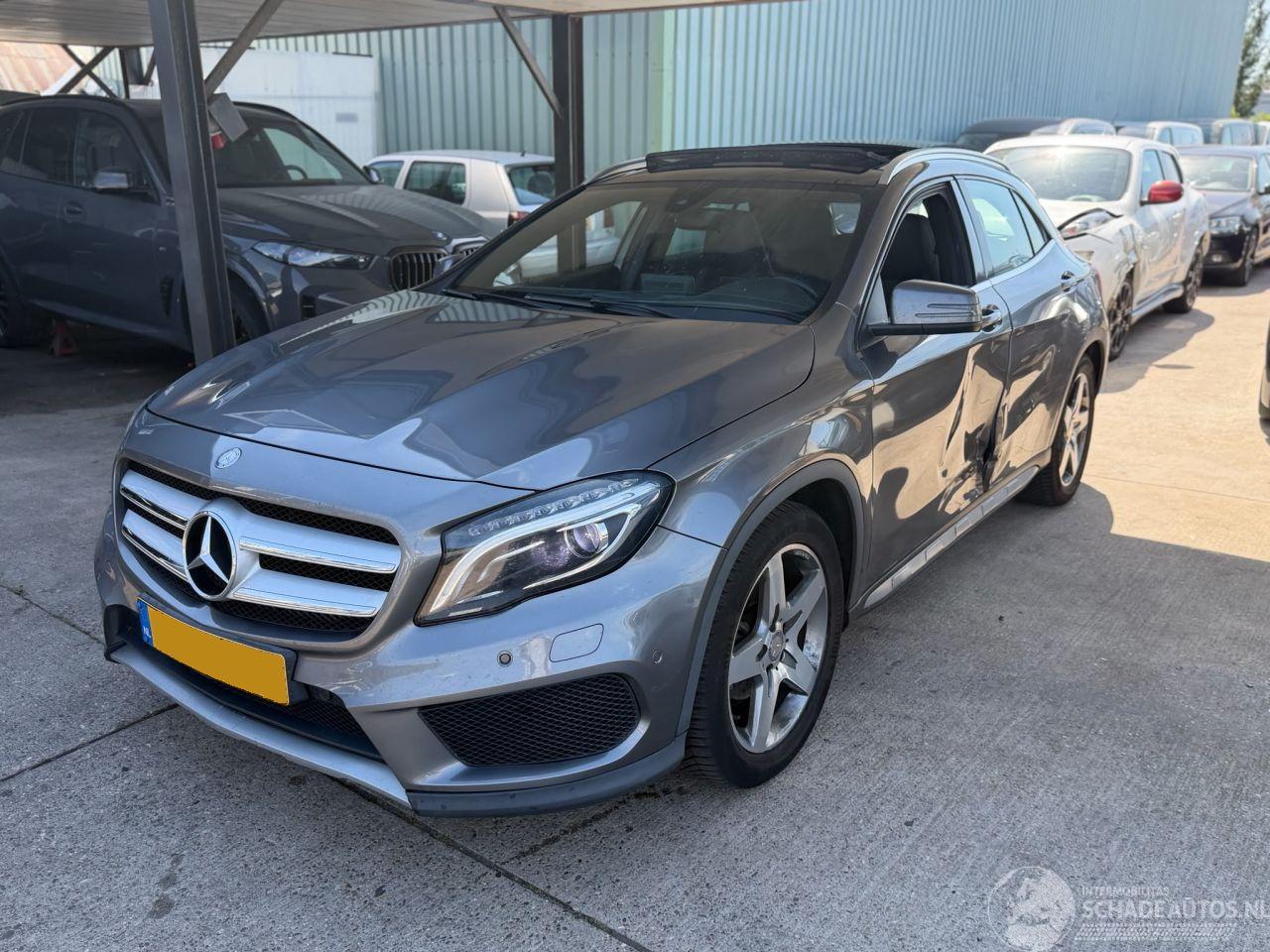 Mercedes Cla-klasse 200d AMG LINE PANO NAP