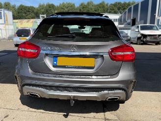 Mercedes Cla-klasse 200d AMG LINE PANO NAP picture 6