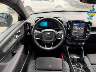 Volvo C-40 Recharge Core 69kwh Nap picture 10