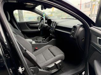 Volvo C-40 Recharge Core 69kwh Nap picture 11