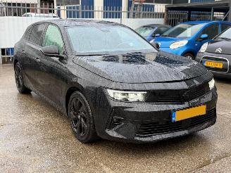 Opel Astra GS LINE AUTOMAAT LED XENON FULL picture 3