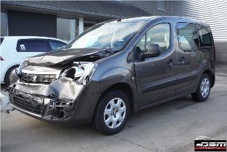 Auto incidentate Peugeot Partner TEPEE 1.2 PURETECH ACTIVE S&S 2018/7