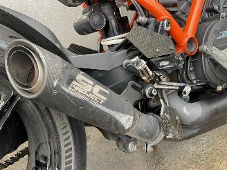 KTM 1290 Super Duke R  picture 4