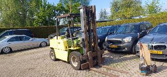 Unfall Kfz Sonstige Alle  heftruck 4000kg  clark 1993/7