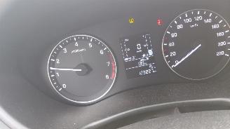 Unfallwagen Hyundai I-20 1.0 tgdi  74kw     airco 2017/9