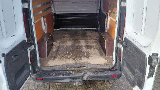 Renault Trafic 1.6 dci 90pk  airco picture 4