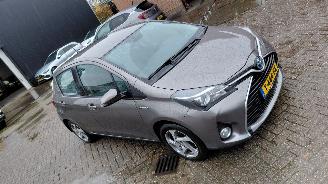  Toyota Yaris 1.5 hybrid    navi clima 2017/2