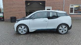 skadebil auto BMW i3 hybrid  125kw   automaat 2017/10