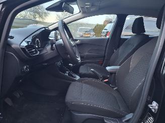 damaged passenger cars Ford Fiesta 1.0  hybrid   titanium  navi 2022/4