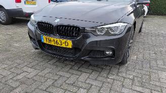 Schadeauto BMW 3-serie 318i m sport pano  leer 2018/8