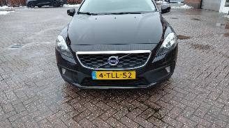 Avarii autoturisme Volvo V-40 1.6i cross country  179pk navi 2014/6
