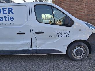 Nissan NV300 1.6 dci  125pk lang  airco navi picture 10