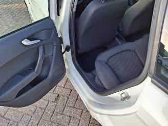 Audi A1 1.2 tfsi  63kw airco picture 7