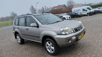 Nissan Qashqai 2.5i automaat  165pk   airco picture 4