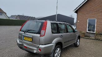 Nissan Qashqai 2.5i automaat  165pk   airco picture 3