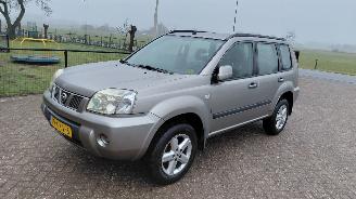 Coche accidentado Nissan Qashqai 2.5i automaat  165pk   airco 2005/3
