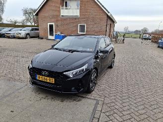 skadebil auto Hyundai I-20 1.0i  hybrid    navi clima 2021/10