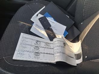 Renault Clio 1.2i gt line  automaat  88kw  pano navi picture 12