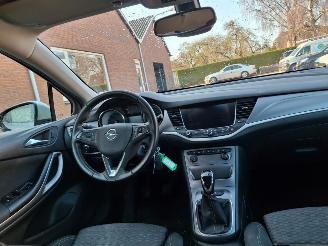 Opel Astra 1.4i 5drs navi clima  110kw picture 7