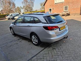 Opel Astra 1.4i 5drs navi clima  110kw picture 2