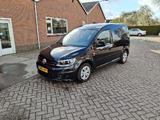 krockskadad bil bedrijf Volkswagen Caddy 2.0 TDI 75kw Automaat 2018/6