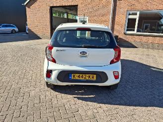 Kia Picanto 1.0i dpi  67pk  5drs airco picture 3